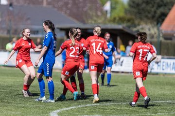 Bild 236 - F TSV Zarpen - Holstein Kiel II : Ergebnis: 2:6
